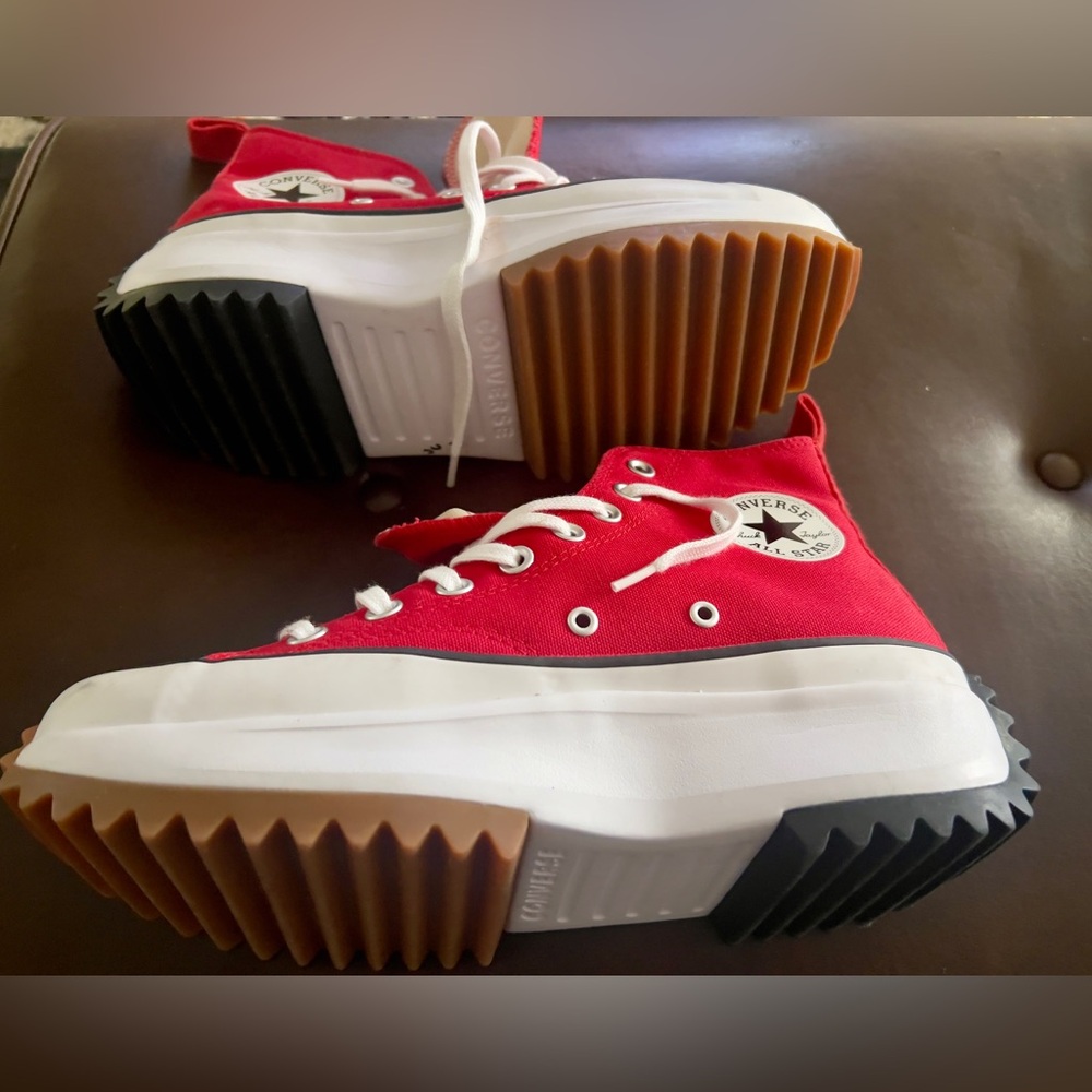 Red/White/Gum - Converse Unisex Run Star Hike Canvas High Top Platform Sneaker - Picture 3 of 6
